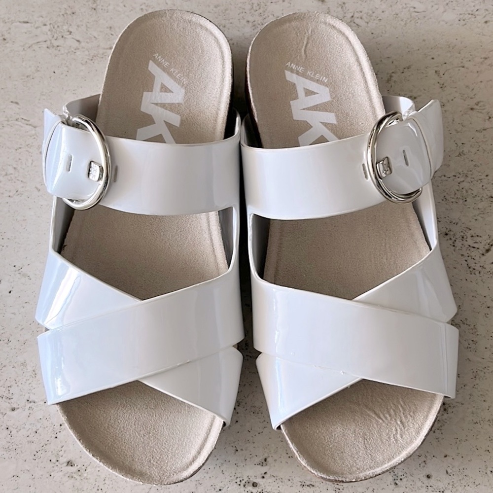 NWOT Ann Klein sports sandals